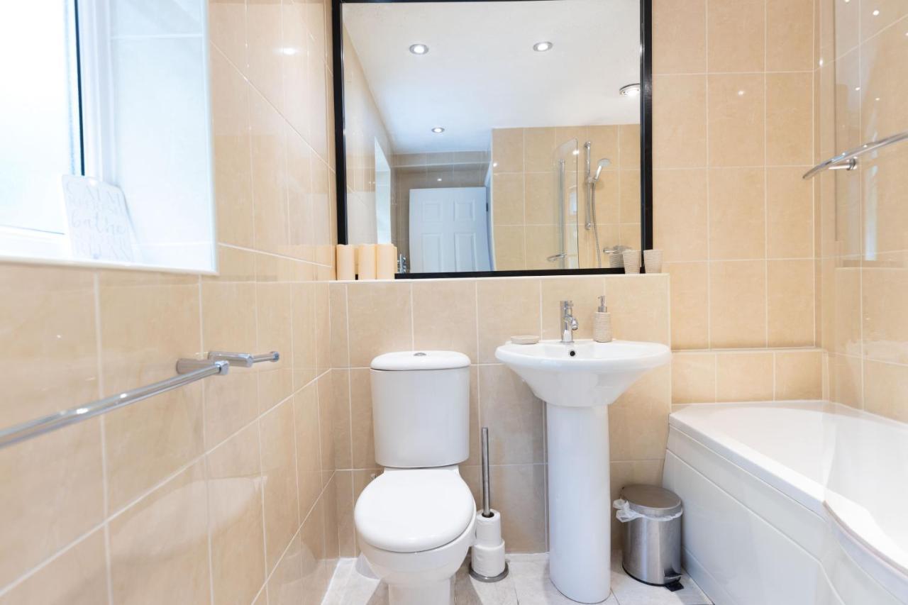 Capri 13 Sa - 3 Bedroom House Close To Loughborough University, Ev Car Facilities, Free Parking, Free Wifi - Ask For Contractor Rates! מראה חיצוני תמונה