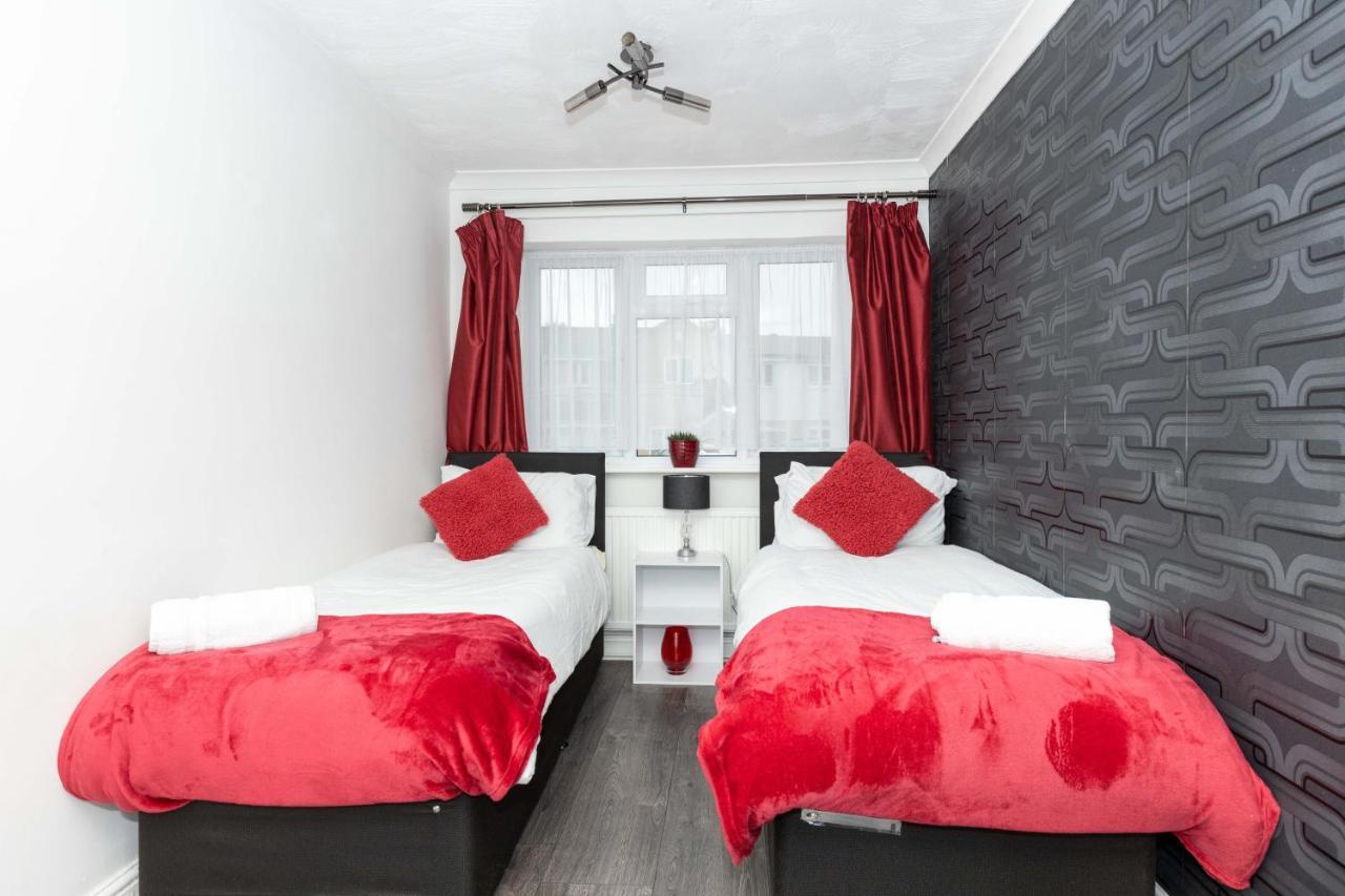 Capri 13 Sa - 3 Bedroom House Close To Loughborough University, Ev Car Facilities, Free Parking, Free Wifi - Ask For Contractor Rates! מראה חיצוני תמונה