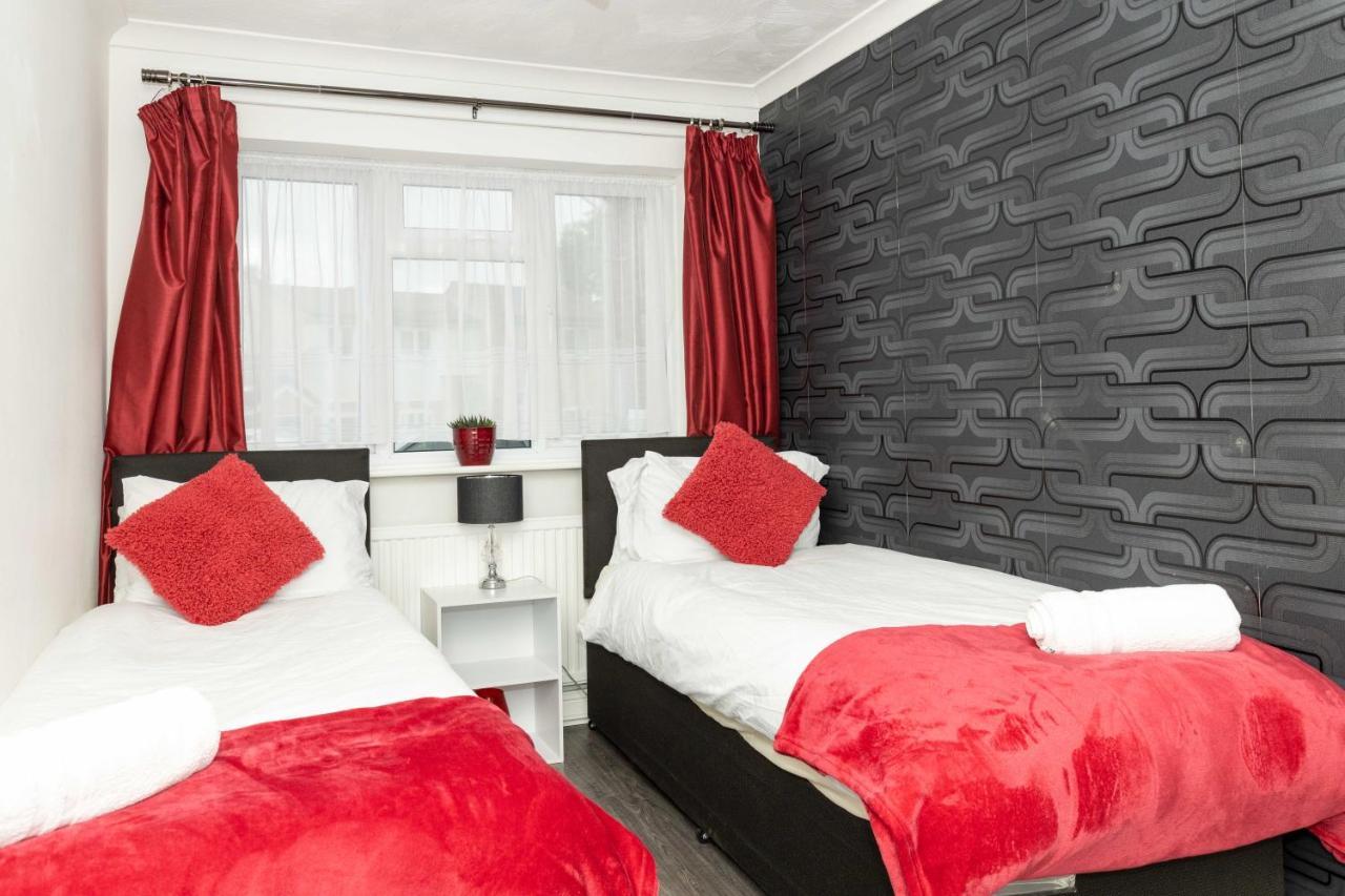 Capri 13 Sa - 3 Bedroom House Close To Loughborough University, Ev Car Facilities, Free Parking, Free Wifi - Ask For Contractor Rates! מראה חיצוני תמונה