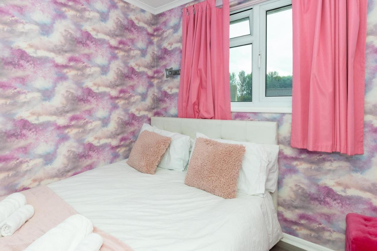 Capri 13 Sa - 3 Bedroom House Close To Loughborough University, Ev Car Facilities, Free Parking, Free Wifi - Ask For Contractor Rates! מראה חיצוני תמונה